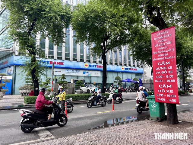 Sau gần 1 tuần xe máy đi 2 chiều, đường Võ Văn Tần giờ ra sao? - Ảnh 5.