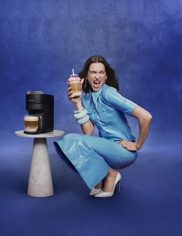 Nespresso ra mắt máy Vertuo Pop tại Việt Nam: Cà phê ‘một chạm’ dấu ấn cá nhân- Ảnh 1.