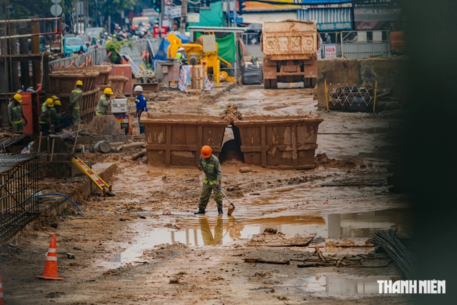 Metro số 2 TP.HCM tăng vốn th&ecirc;m 1.000 tỉ đồng, c&aacute;c nh&agrave; ga thi c&ocirc;ng đến đ&acirc;u? - Ảnh 3.