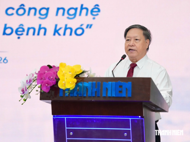 Điều trị ca bệnh khó: Thiết bị hiện đại phải đi cùng bác sĩ giỏi - Ảnh 1.