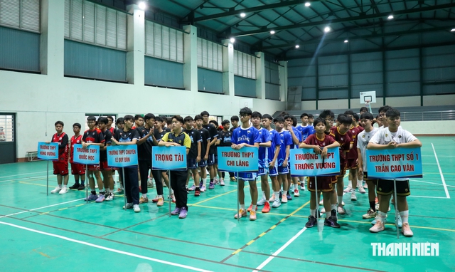 Hơn 100 vận động viên khuấy động sân bóng rổ Gia Lai - Ảnh 2.