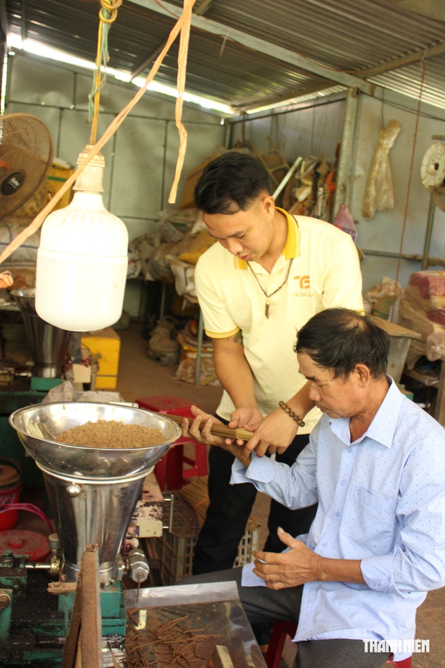 Ti&ecirc;n Phước, thủ phủ trầm hương đất Quảng, chuyện &lsquo;uy - linh&rsquo; của cha v&agrave; con- Ảnh 2.