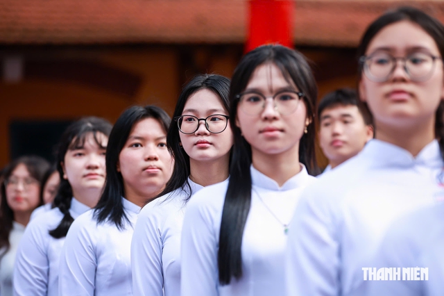 TP.HCM bắt đầu kiểm tra trường học: Từ tài chính, tuyển sinh đến an toàn thực phẩm - Ảnh 1.