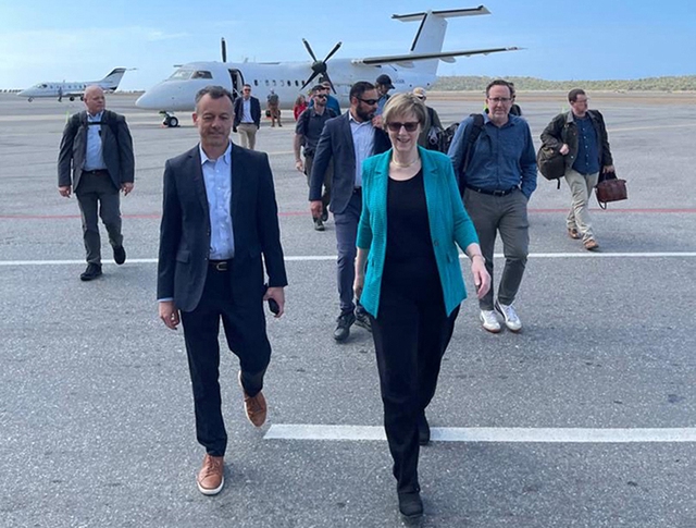 Đặc ph&aacute;i vi&ecirc;n Mỹ đến Venezuela kh&ocirc;i phục quan hệ ngoại giao - Ảnh 1.