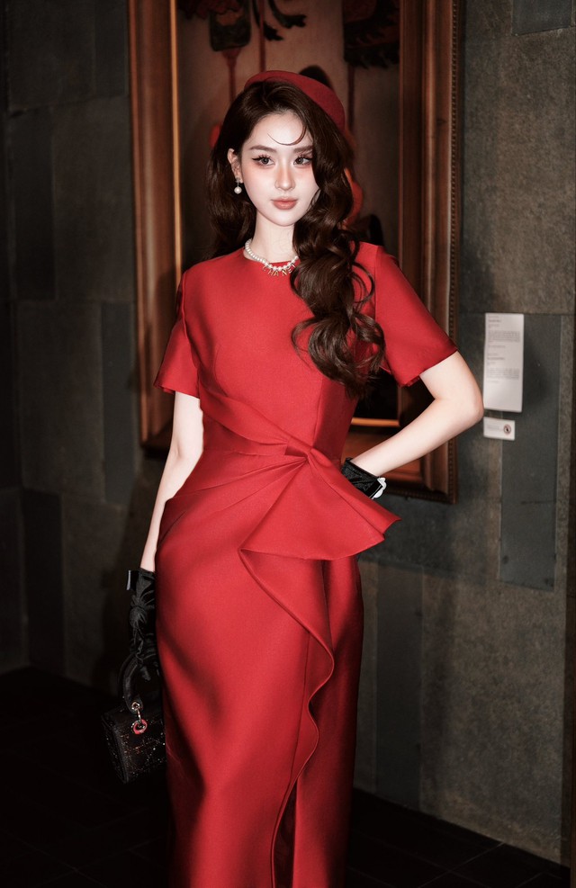 Bí quyết lên đồ dự tiệc đơn giản mà sang xịn, ai cũng muốn ngắm nhìn - Ảnh 5.