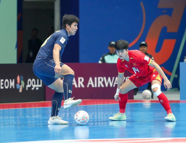 Xác định 7 đội vào tứ kết futsal châu Á: Việt Nam gặp chủ nhà Indonesia cực mạnh, Thái Lan đấu Iraq- Ảnh 1. Xác định 7 đội vào tứ kết futsal châu Á: Việt Nam gặp chủ nhà Indonesia cực mạnh, Thái Lan đấu Iraq- Ảnh 1.