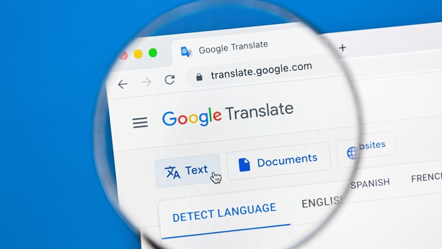 Google Translate sau n&acirc;ng cấp AI: L&uacute;c dịch, l&uacute;c "trả lời c&acirc;u hỏi" - Ảnh 1.