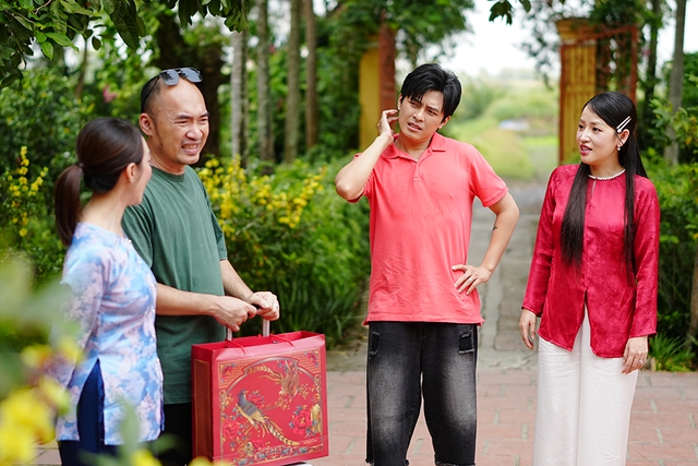 S&ocirc;i động thị trường phim chiếu mạng m&ugrave;a tết- Ảnh 1.