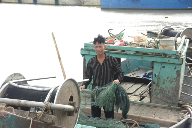 Người h&ugrave;ng V&otilde; Văn Dũng tr&ecirc;n biển Cửa Việt cứu nạn t&agrave;u c&aacute; năm 2025 - Ảnh 3.