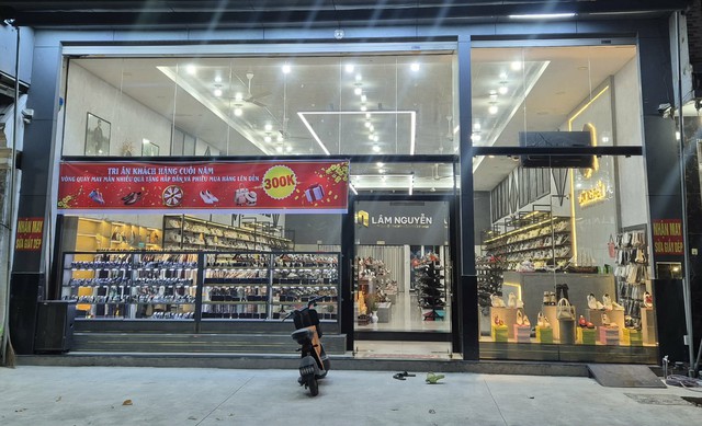 Khu phố thời trang đ&igrave;u hiu d&ugrave; chỉ c&ograve;n v&agrave;i ng&agrave;y nữa tới tết - Ảnh 7.