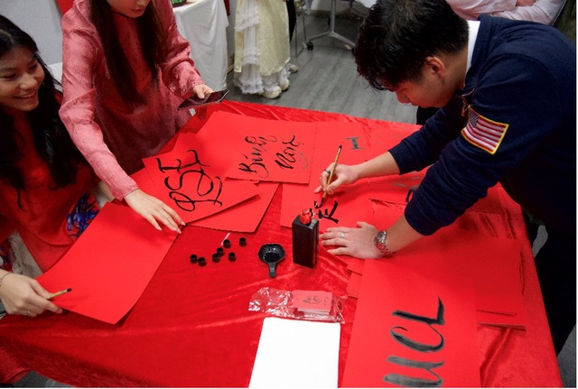 VietFest 2026 - Kh&ocirc;ng kh&iacute; tết Việt rộn r&agrave;ng giữa l&ograve;ng Lu&acirc;n Đ&ocirc;n- Ảnh 4.