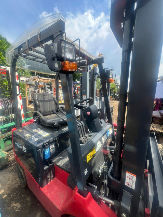 Vinaboss - Đối t&aacute;c sửa xe n&acirc;ng uy t&iacute;n cho doanh nghiệp tại TP.HCM- Ảnh 1.