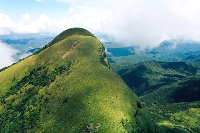 Mở đường chinh phục 'n&oacute;c nh&agrave;'  Quảng Trị  - Ảnh 3.