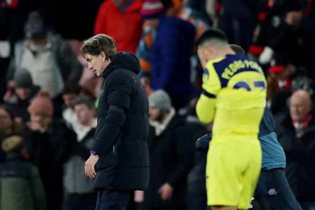 Tottenham sa thải HLV Frank v&igrave; &lsquo;qu&aacute; ki&ecirc;u ngạo&rsquo;, tốn hơn 950 tỉ đồng tiền đền b&ugrave;- Ảnh 1.