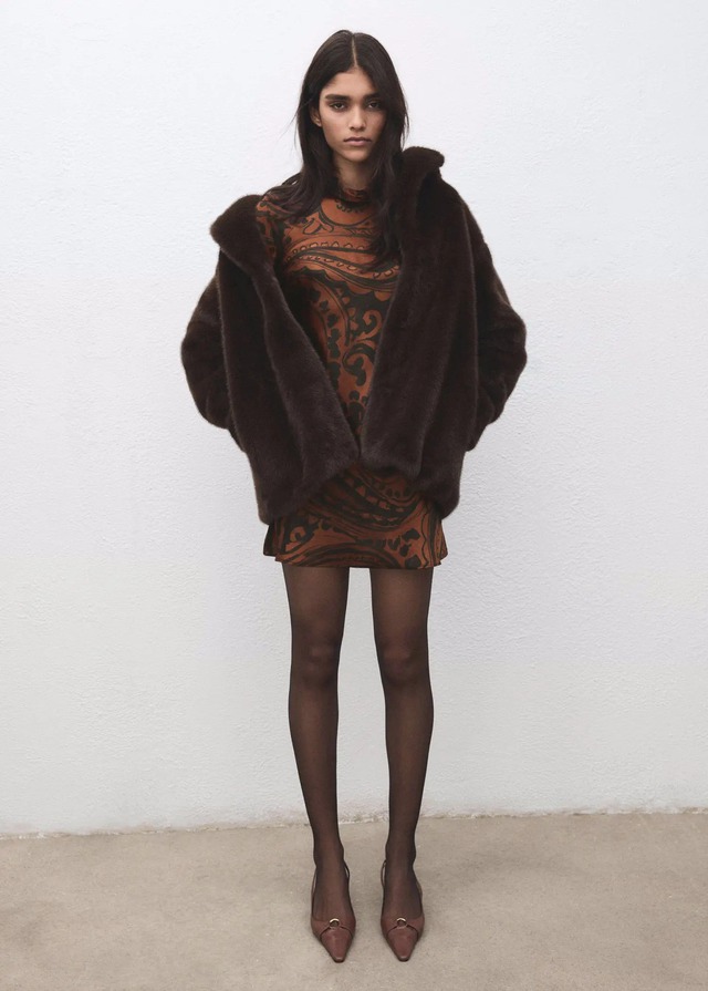 Mặc đẹp với họa tiết trừu tượng, tuyên ngôn của sự cá tính- Ảnh 3.