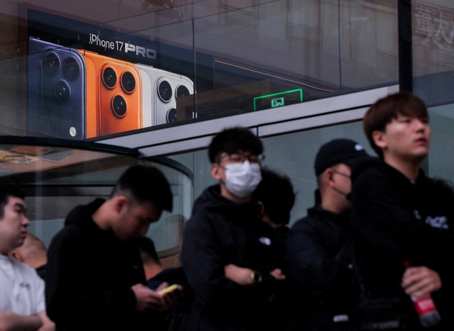 L&yacute; do bất ngờ khiến iPhone 17 Pro được săn đ&oacute;n tại Trung Quốc - Ảnh 1.
