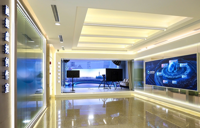 B&ecirc;n trong chiến lược c&ocirc;ng nghệ của truyền th&ocirc;ng Trung Quốc  - Ảnh 3.