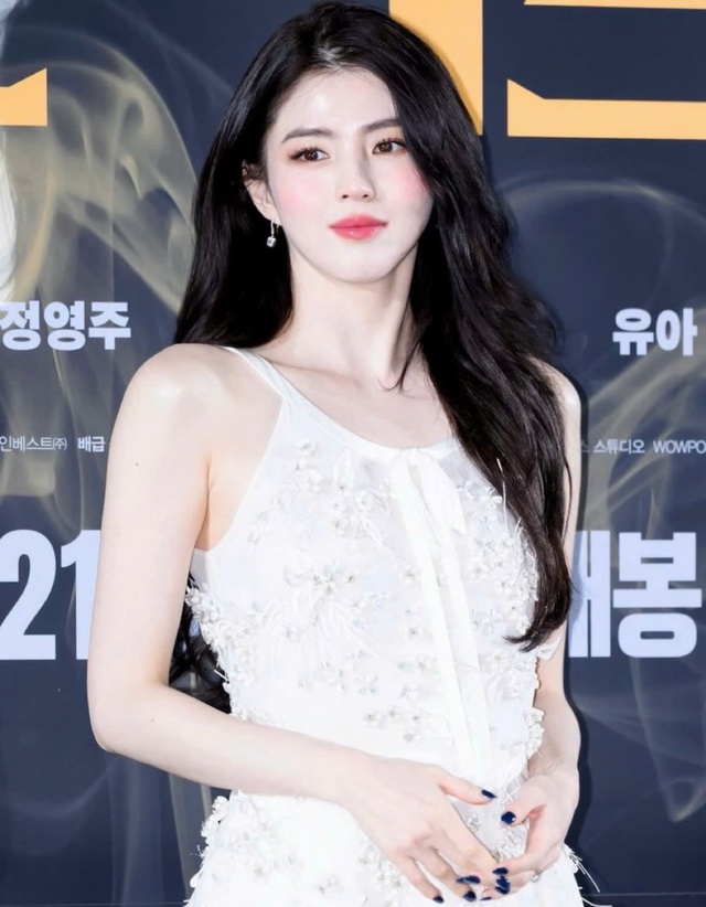Han So Hee bị gắn m&aacute;c 'mỹ nh&acirc;n kh&ocirc;ng ai d&aacute;m cưới' - Ảnh 2.