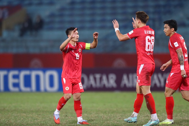 Quang Hải ch&oacute;i s&aacute;ng rực rỡ, Đ&igrave;nh Bắc lập si&ecirc;u phẩm: CLB CAHN đ&egrave; bẹp Tampines Rovers- Ảnh 2.