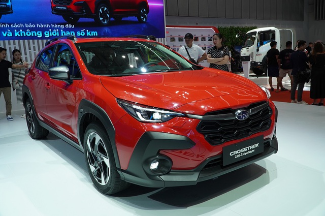 SUV đ&ocirc; thị Subaru Crosstrek giảm gi&aacute; kỷ lục gần 260 triệu ngay trước tết- Ảnh 4.