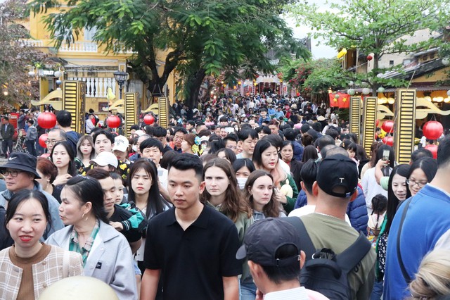 Mức gi&aacute; mới của v&eacute; tham quan c&aacute;c di t&iacute;ch, bảo t&agrave;ng ở Đ&agrave; Nẵng- Ảnh 1.