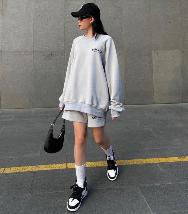 Ấm áp, cá tính khi mặc áo nỉ cùng mũ lưỡi trai  - Ảnh 6.