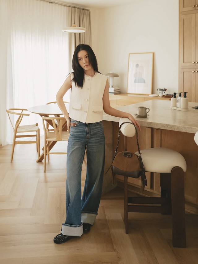 Thoải mái mọi lúc mọi nơi cùng các mẫu áo nữ chuẩn 'gu' - Ảnh 7.