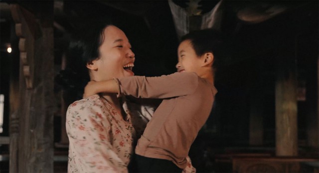 Dạt d&agrave;o cảm x&uacute;c với MV của NSƯT Th&aacute;i Sơn: Tết l&agrave; để về b&ecirc;n mẹ - Ảnh 1.