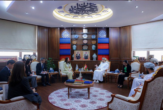 D&ograve;ng vốn Trung Đ&ocirc;ng dự b&aacute;o tăng tốc v&agrave;o Việt Nam - Ảnh 2.