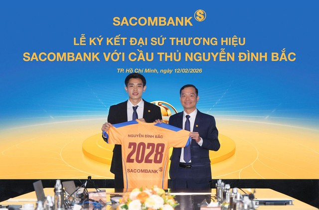 Cầu thủ Nguyễn Đ&igrave;nh Bắc ch&iacute;nh thức trở th&agrave;nh Đại sứ thương hiệu SACOMBANK- Ảnh 2.