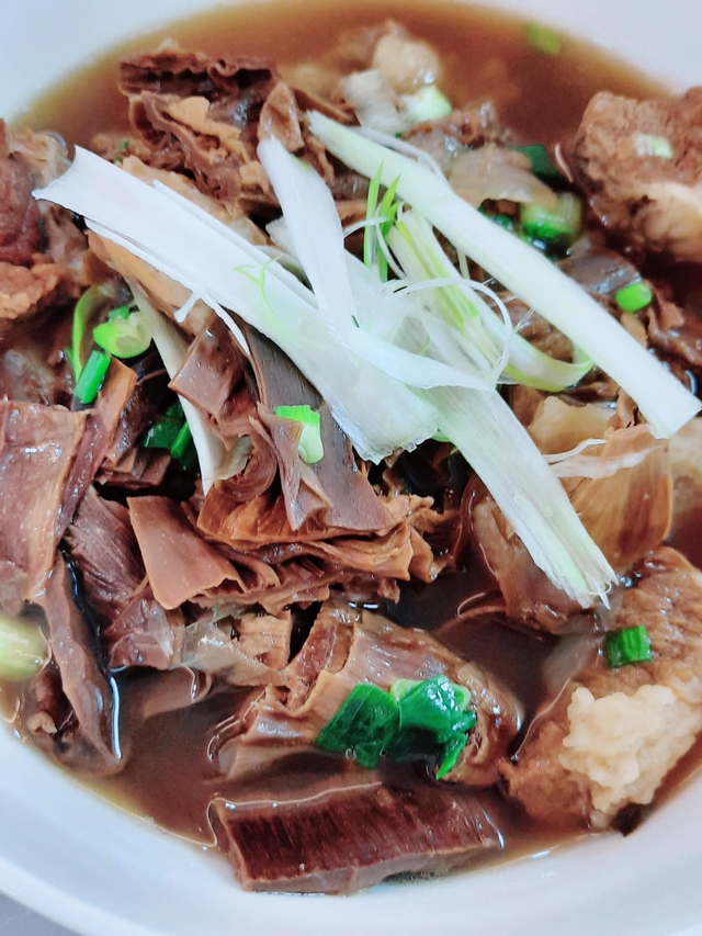 Tết Nguy&ecirc;n đ&aacute;n tr&ugrave;ng th&aacute;ng Ramadan, người Việt ở Iraq đ&oacute;n tết theo c&aacute;ch đặc biệt - Ảnh 4.