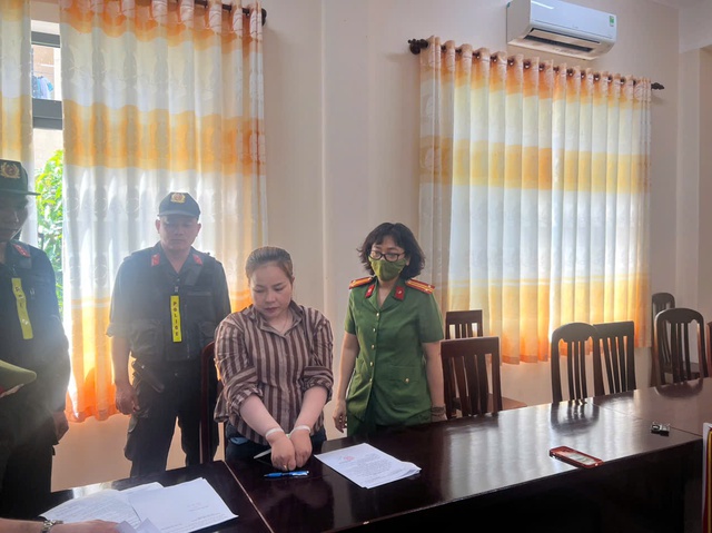 Cần Thơ: Bắt th&ecirc;m 2 bị can b&aacute;n thịt nhiễm dịch tả heo ch&acirc;u phi ở chợ - Ảnh 2.