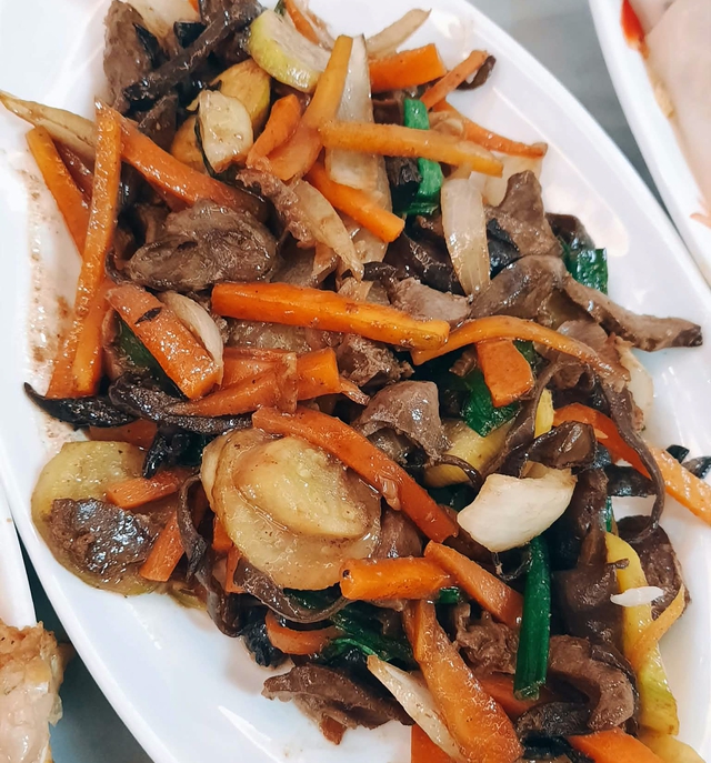 Tết Nguy&ecirc;n đ&aacute;n tr&ugrave;ng th&aacute;ng Ramadan, người Việt ở Iraq đ&oacute;n tết theo c&aacute;ch đặc biệt - Ảnh 5.