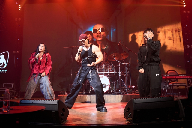 Phan Đinh T&ugrave;ng tặng nhẫn, tiết lộ mối ơn với Phương Thanh l&uacute;c kh&oacute; khăn - Ảnh 2.