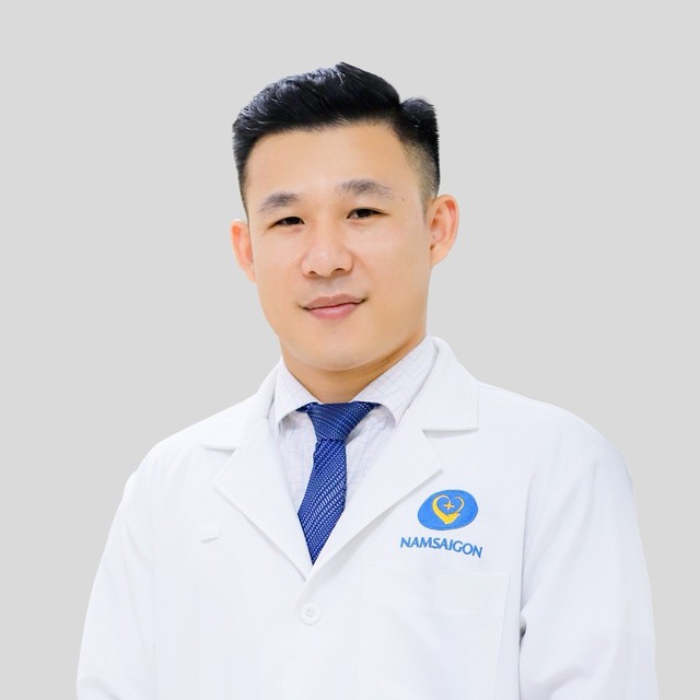 Đau chân khi đá bóng, khi nào cần đi khám? - Ảnh 2.