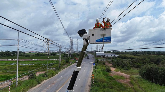 Ng&agrave;nh điện miền Nam sẵn s&agrave;ng đảm bảo cung cấp điện Tết B&iacute;nh Ngọ 2026- Ảnh 4.