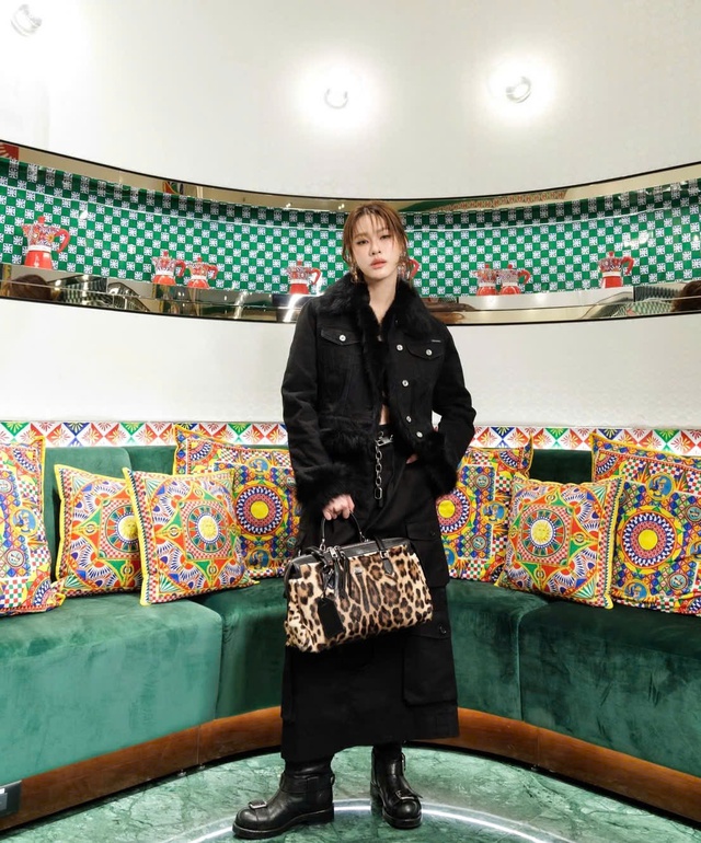 Túi oversized và cuộc trở lại của thời trang thực dụng trong cuộc sống- Ảnh 8.