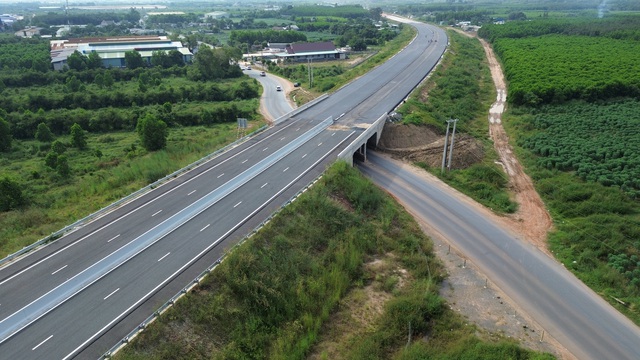 Không thông xe tạm cao tốc Biên Hòa - Vũng Tàu dịp Tết Nguyên đán - Ảnh 2.