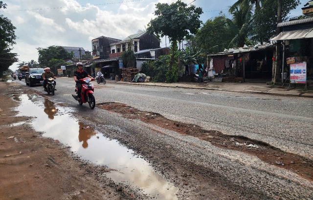 Đ&agrave; Nẵng:Tạm dừng cưỡng chế thu hồi đất, hỗ trợ mỗi hộ giải tỏa 1 triệu đồng- Ảnh 1.