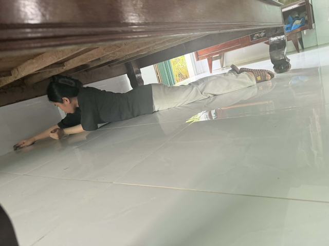 Mẹo dọn nh&agrave; đ&oacute;n tết thần tốc m&agrave; vẫn sạch từng ng&oacute;c ng&aacute;ch- Ảnh 2.