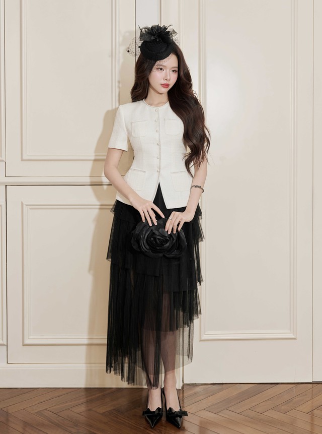 Váy tầng, dịu dàng cho những ngày đầu xuân năm mới- Ảnh 6. Váy tầng, dịu dàng cho những ngày đầu xuân năm mới- Ảnh 6.