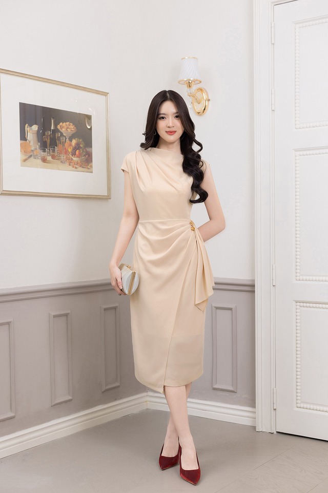 Sang trọng với trang phục vải lụa trong ngày đầu năm đi làm- Ảnh 7.