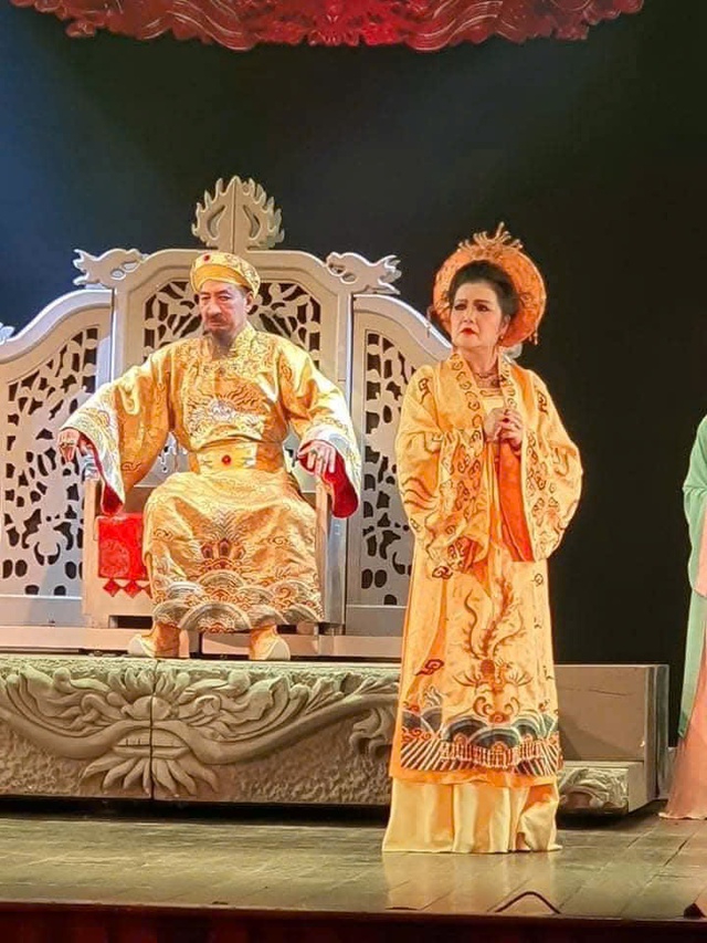 NSND Lệ Ngọc: Vẫn đ&oacute;n đợi một c&aacute;i tết xưa- Ảnh 2.