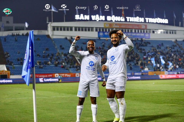 HAGL chạy đua cật lực cùng nhóm cầm đèn đỏ, lịch thi đấu kịch tính ngay sau tết- Ảnh 3. HAGL chạy đua cật lực cùng nhóm cầm đèn đỏ, lịch thi đấu kịch tính ngay sau tết- Ảnh 3.