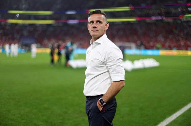 HLV John Herdman bất ngờ b&igrave;nh luận Indonesia yếu thế trước đội tuyển Việt Nam ở AFF Cup- Ảnh 1.