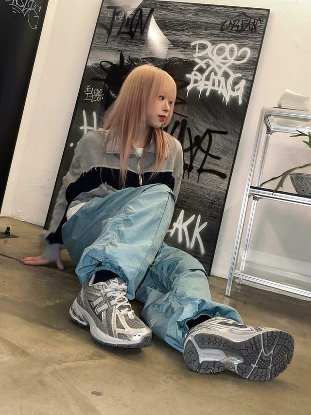 Các mẫu giày chạy bộ với phong cách trẻ trung, cá tính để xuống phố- Ảnh 3. Các mẫu giày chạy bộ với phong cách trẻ trung, cá tính để xuống phố- Ảnh 3.