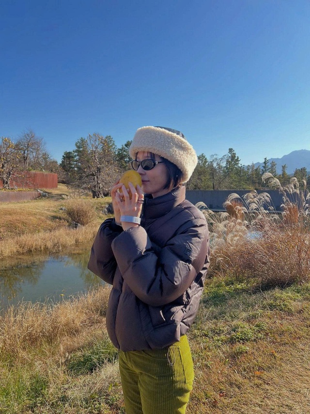 Xanh lá là gam màu định hình gu thẩm mỹ đương đại- Ảnh 1. Xanh lá là gam màu định hình gu thẩm mỹ đương đại- Ảnh 1.