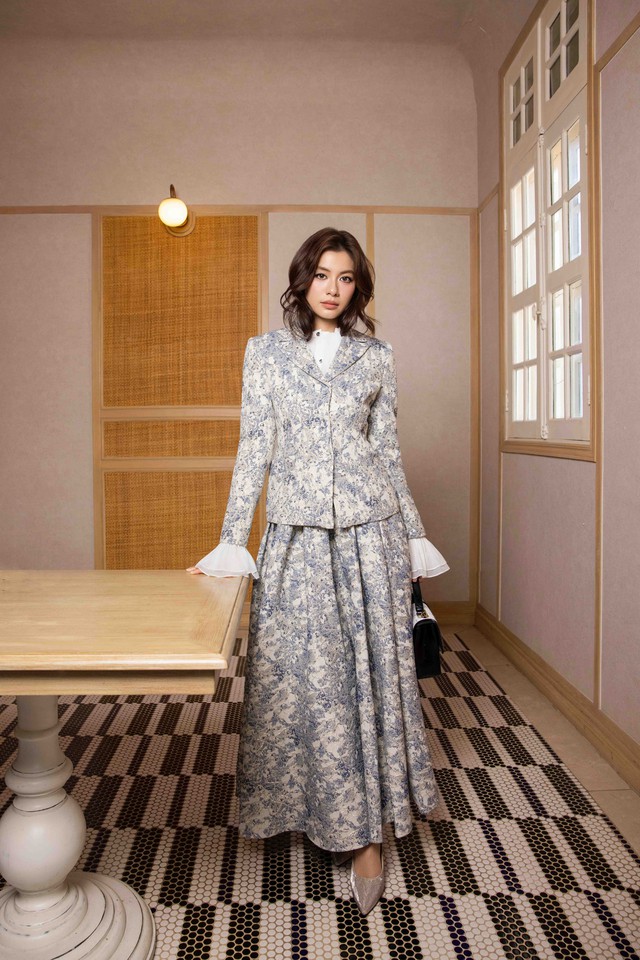 Vải gấm và hành trình 'trẻ hóa' trong những thiết kế đa ứng dụng- Ảnh 4. Vải gấm và hành trình 'trẻ hóa' trong những thiết kế đa ứng dụng- Ảnh 4.