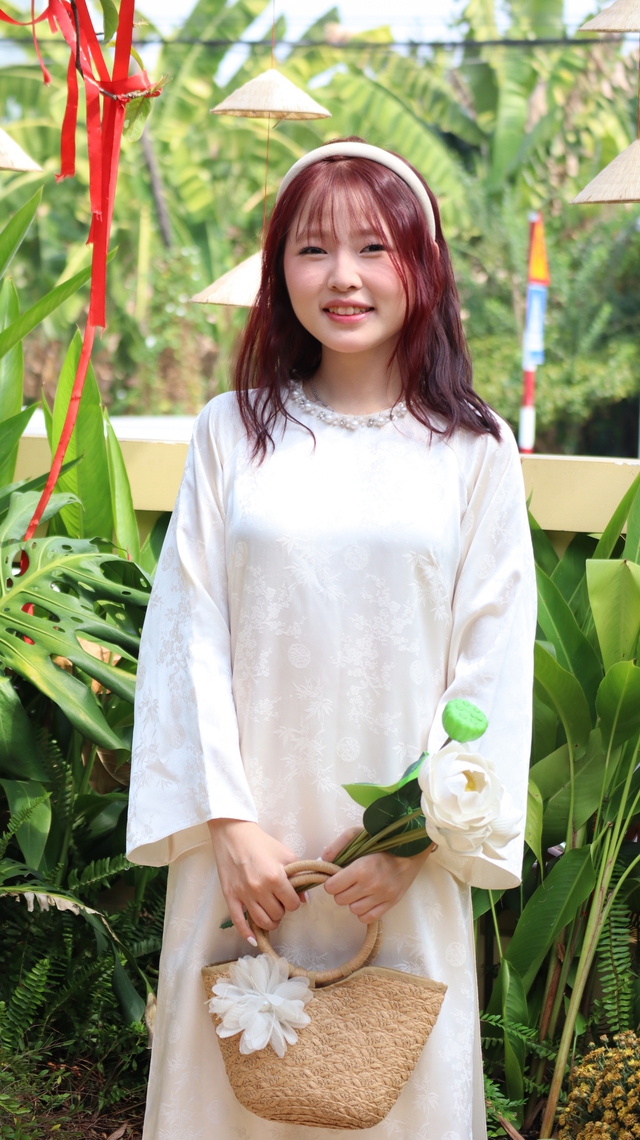 Đ&uacute;t t&uacute;i trăm triệu nhờ dịch vụ chụp ảnh &aacute;o d&agrave;i tết - Ảnh 5.