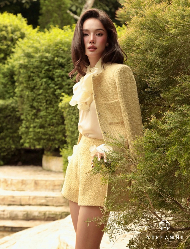 Lời chào đầu năm qua những gam màu xuân nàng không thể thiếu- Ảnh 3. Lời chào đầu năm qua những gam màu xuân nàng không thể thiếu- Ảnh 3.